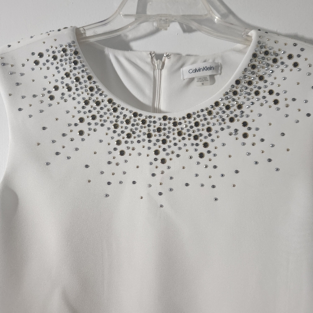 Calvin Klein Embellished Neckline Gold Silver White Sleeveless Dress NEW - Picture 12 of 13